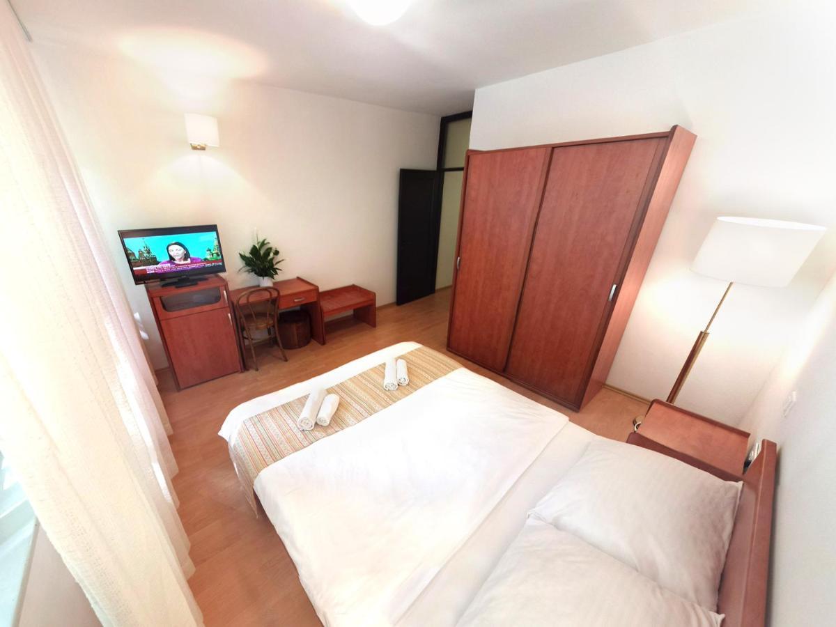 Hotel Lucija โมสต์ นา โซชิ ภายนอก รูปภาพ